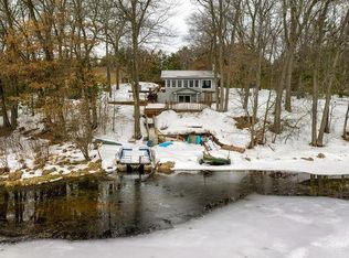 N6556 Frog Hill Dr, Spooner, WI 54801