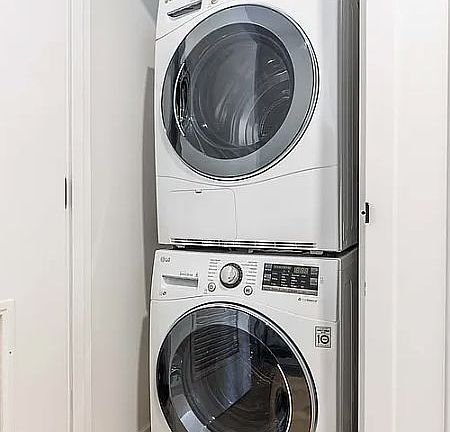 4th image of 3705 30th St #510
