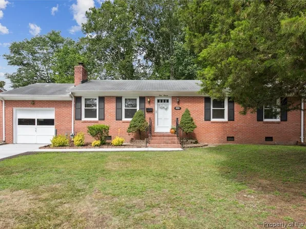 111 Kendall Dr, Newport News, VA 23601