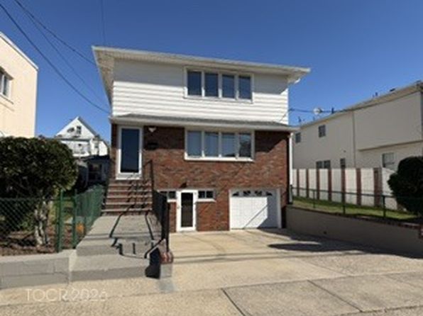 55 Avenue B