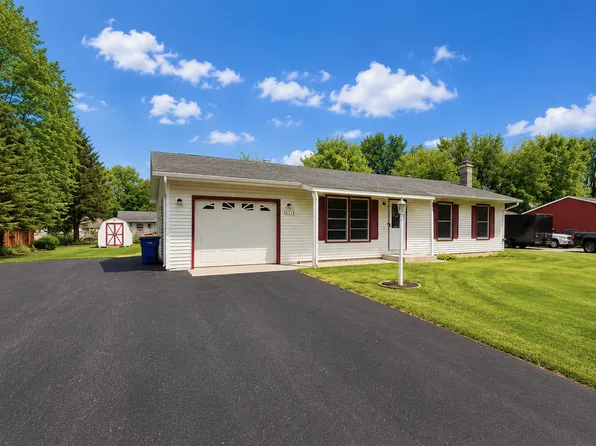 6286 Fairfax Trl, Warsaw, MN 55087