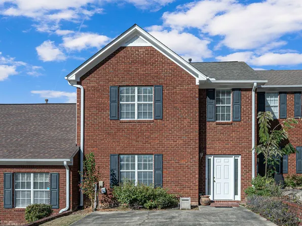 703 Treymoor Lake Cir, Alabaster, AL 35007