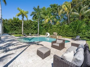 31 Island Dr, Key Biscayne, FL 33149