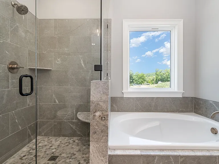 1117 Joe Martin Ln — Photo 13