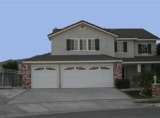 286 Mount Kilimanjaro Cir, Corona, CA 92881