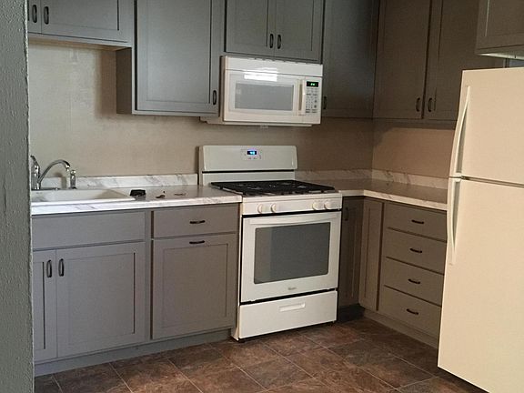 2nd image of 1217 West Ave S