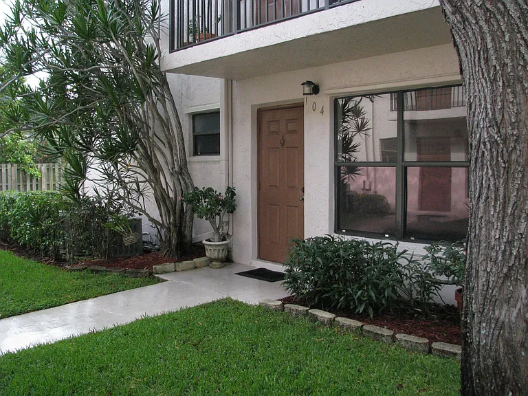 10049 Winding Lake Rd #104 — Photo 1