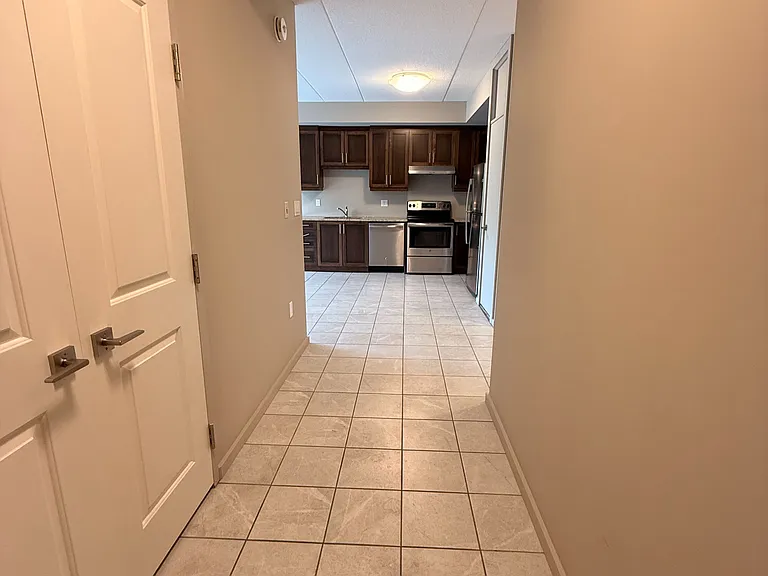 1518 Pelham St #302 — Photo 5