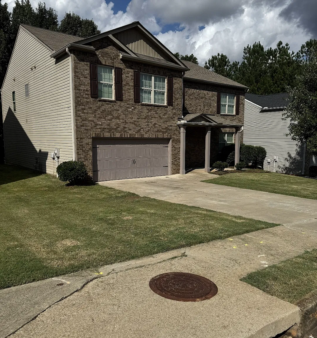 5 bed, 3654 sqft, $2,800 — Photo 1