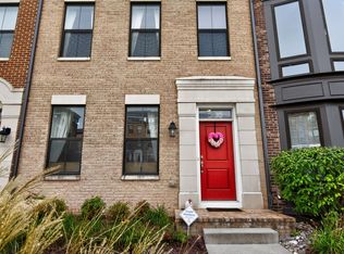506 Riversail Ln #435, Oxon Hill, MD 20745