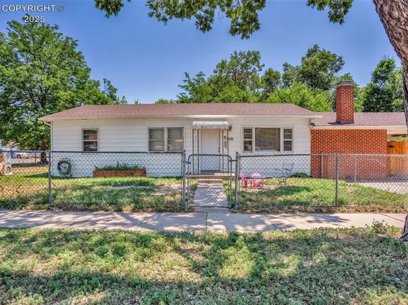 1220 N 10th St, Canon City, CO 81212