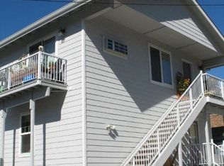 320 E Nixon Ave #B, Chelan, WA 98816