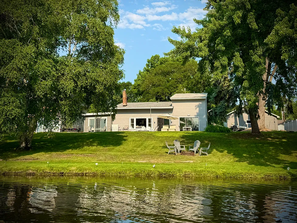 5636 Twin Lake Ter