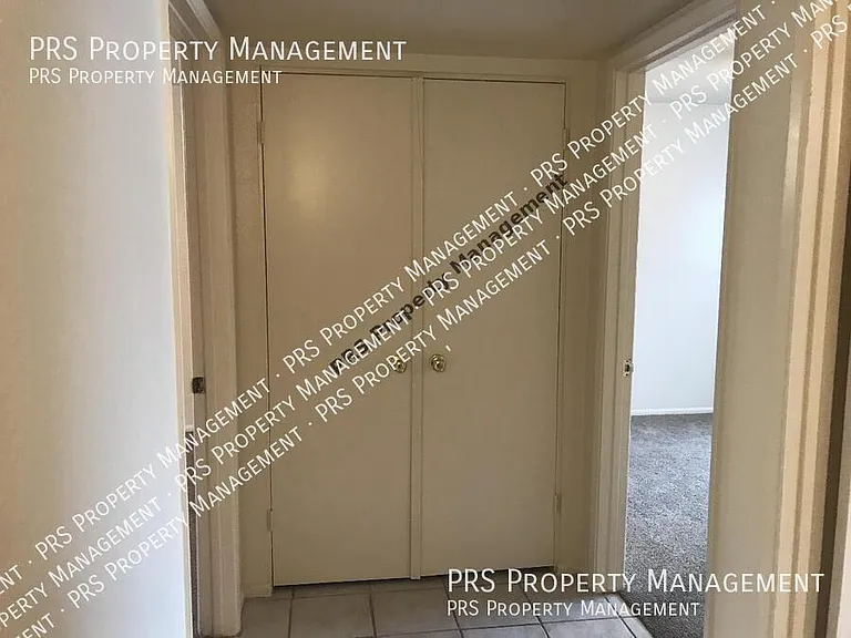 1853 E Gemini Dr — Photo 10