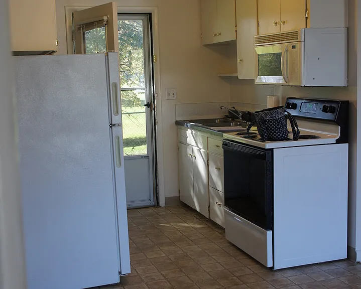6103 W State St #1-16 — Photo 18