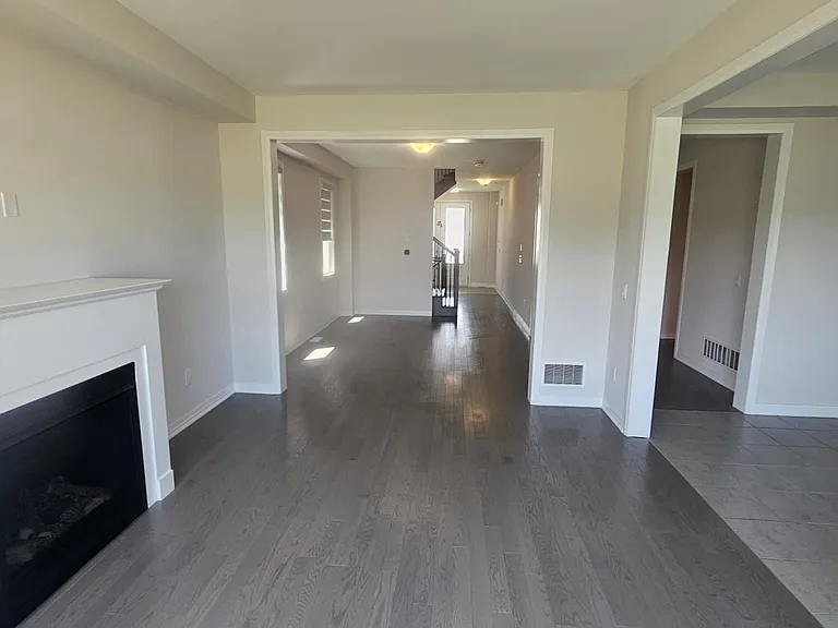 233 Leslie Davis St — Photo 7