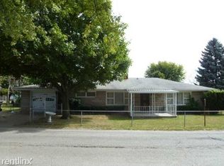 200 Seminole Dr, Anderson, IN 46012