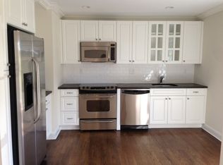 243 Weaver St APT 9C, Greenwich, CT 06831