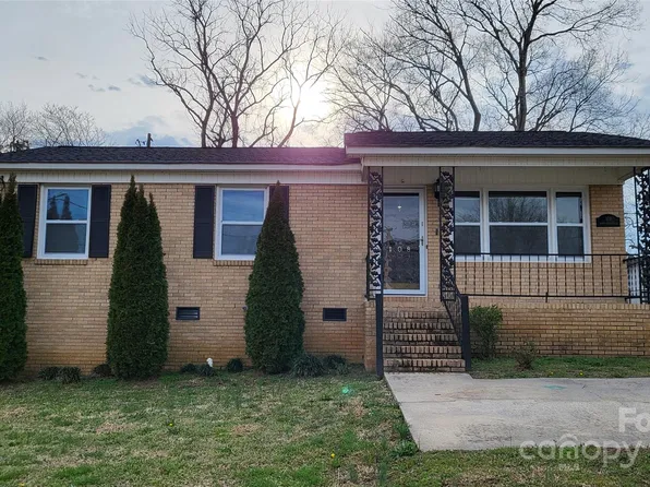 108 N Ferguson St, Lancaster, SC 29720