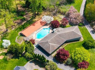 5 Lochview Ct, Lutherville Timonium, MD 21093