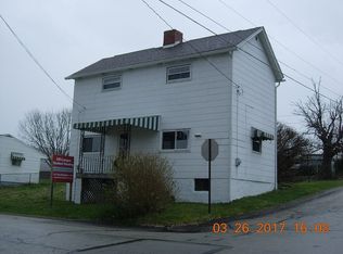 698 High St, California, PA 15419