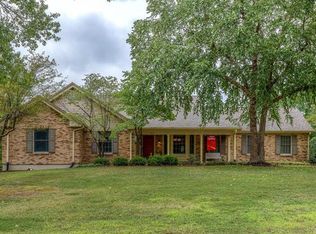 18108 Bent Ridge Dr, Glencoe, MO