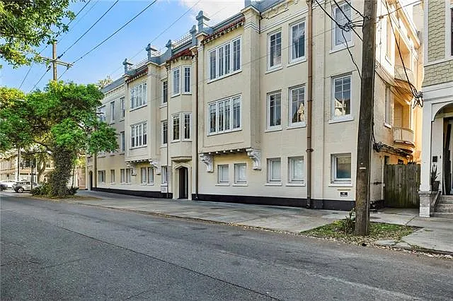 2801 Saint Charles Ave #106-G — Photo 3