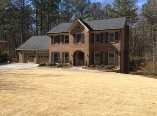 4048 Allenhurst Dr, Norcross, GA 30092