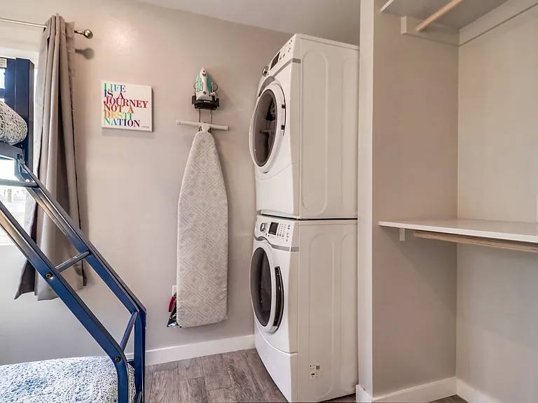 1313 W Morena Blvd #19 — Photo 15