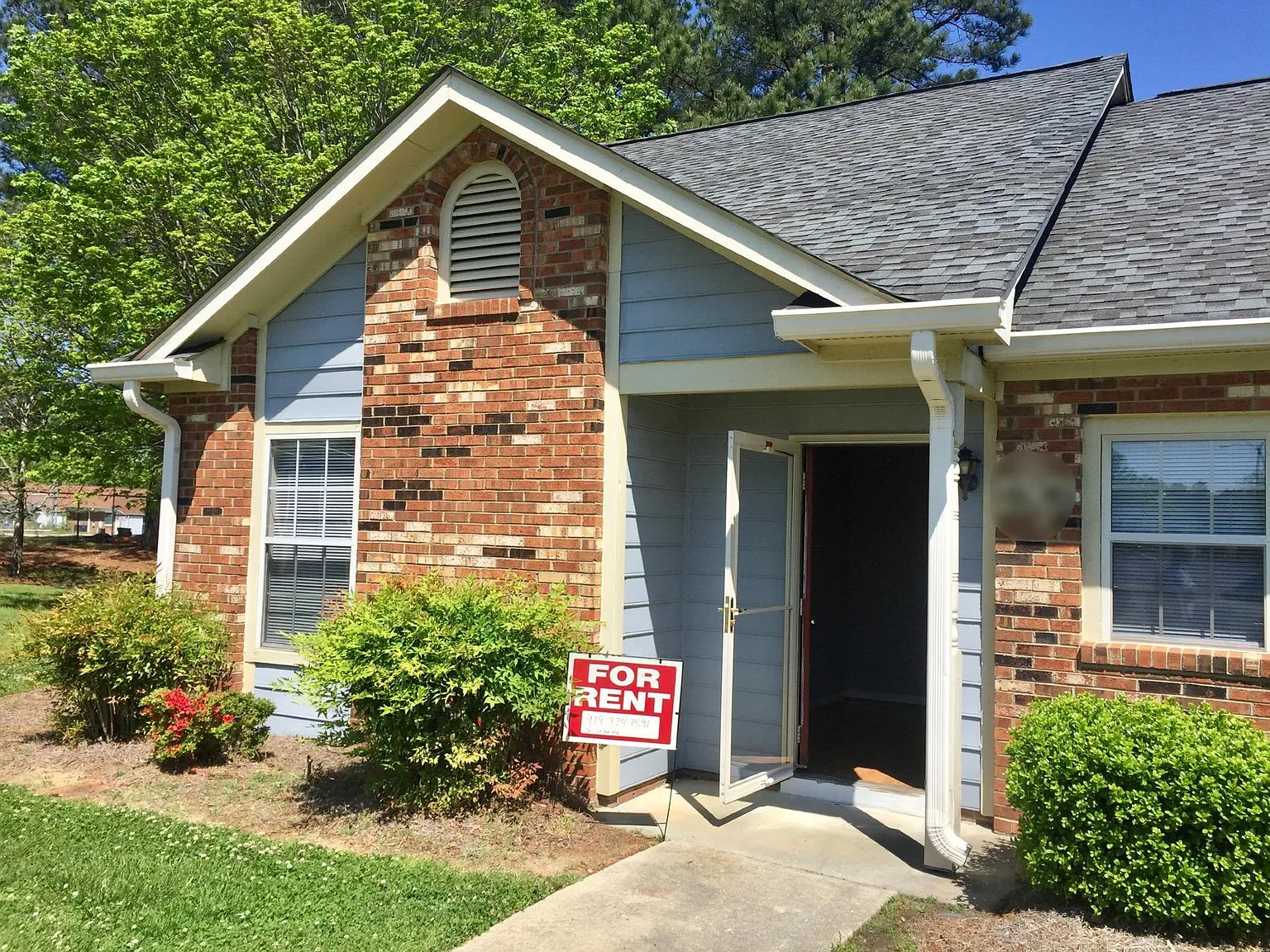2 bed, 867 sqft, $1,400 — Photo 1