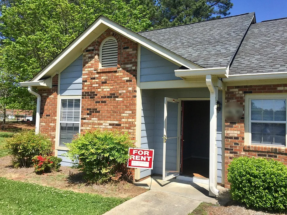 204 Old Spring Hill Ln #204