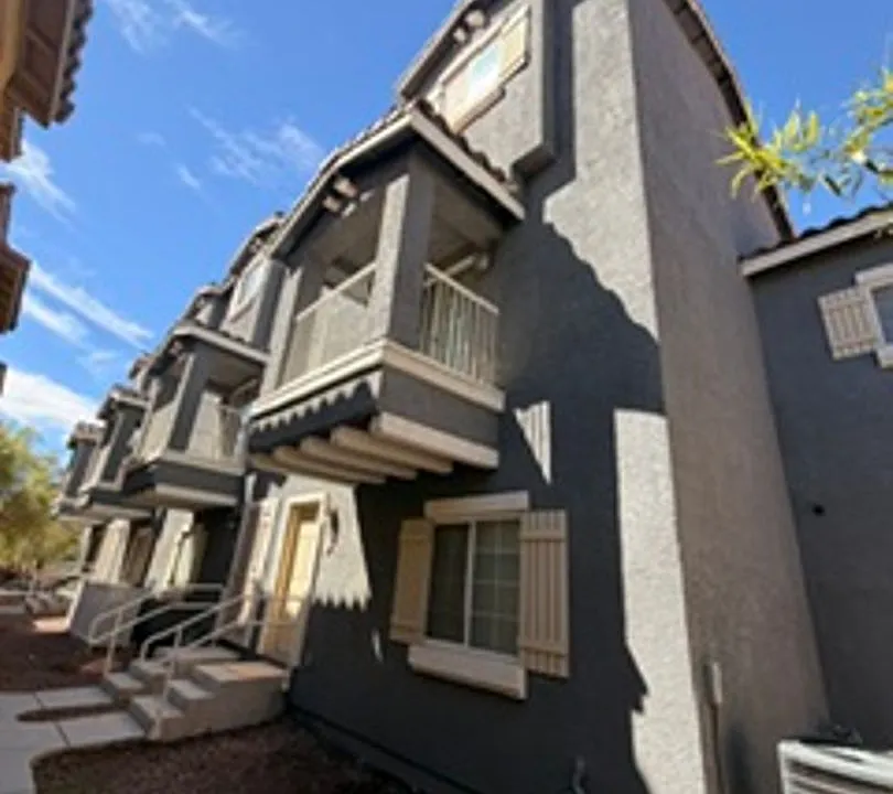 5920 Palmilla St #5