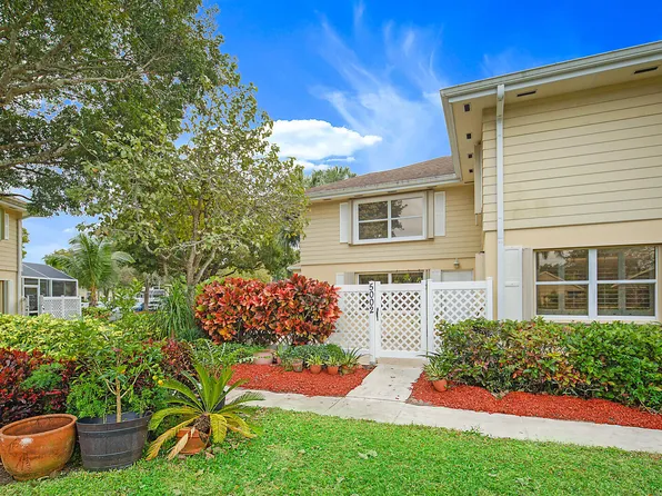 5002 Wheatley Court, Boynton Beach, FL 33436