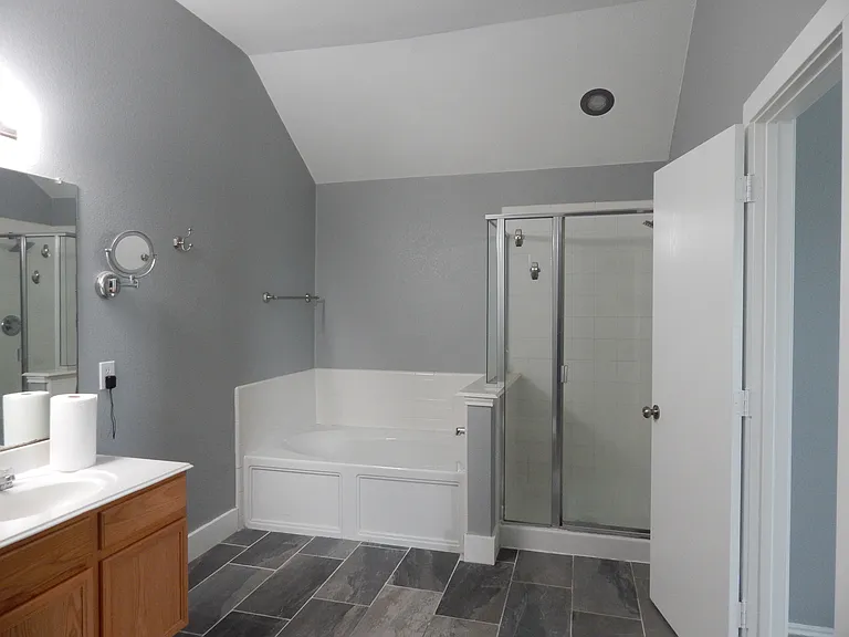 2704 Pyramid Ln — Photo 14
