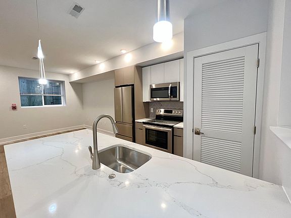 3rd image of 3837 Wallace St #2A