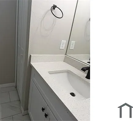9150 Agate St — Photo 12