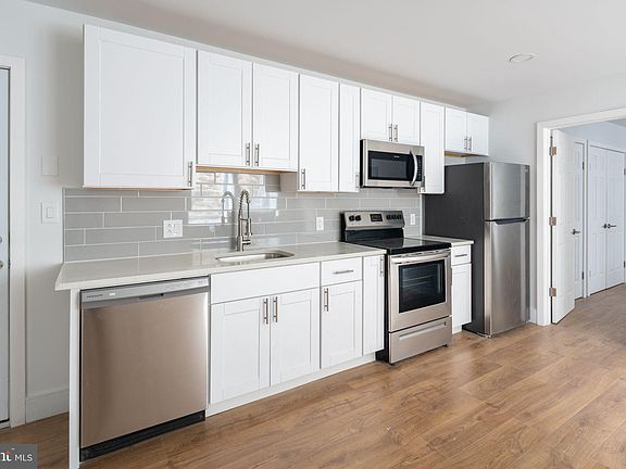 2nd image of 6400 Haverford Ave #18