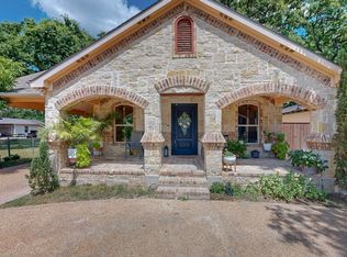 608 Holcomb Rd, Dallas, TX 75217