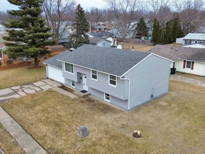 6507 Hillandale Rd, Davenport, IA, 52806