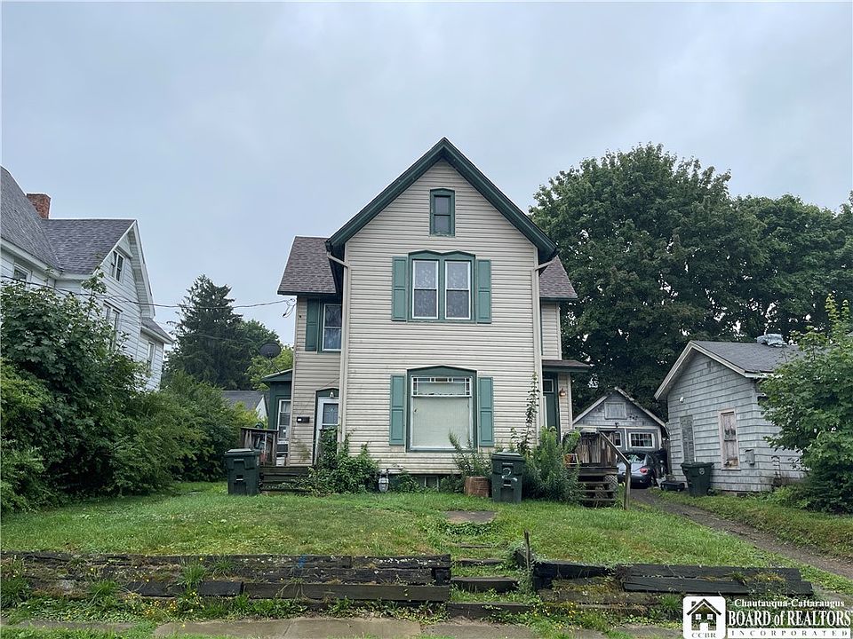 1st image of 17 McKinley Ave