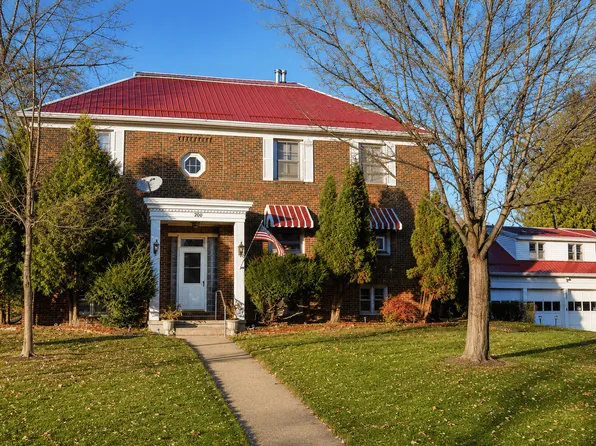 Garfield Street, 200 E Garfield St #17409395, Mount Horeb, WI 53572