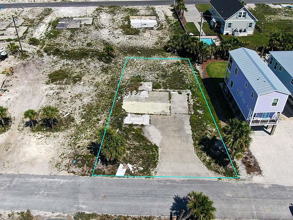 4th image of 108 S 32nd St