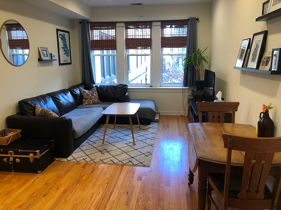 2nd image of 5621 N Wayne Ave APT D1