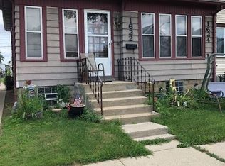 1624 S 58th St, West Allis, WI 53214