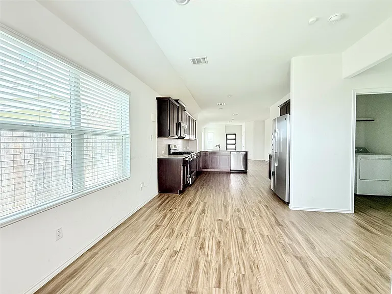 140 Canley Loop — Photo 9