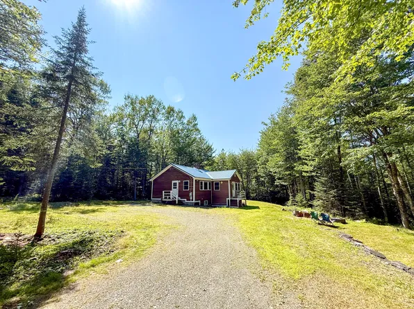 52 Oak Ridge Road, Shirley, ME 04485