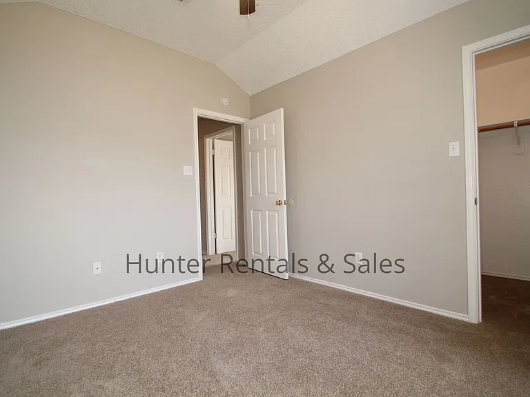 3203 Dorothy Jane Dr — Photo 19