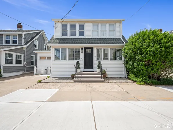 14 Jamaica Court, East Haven, CT 06512