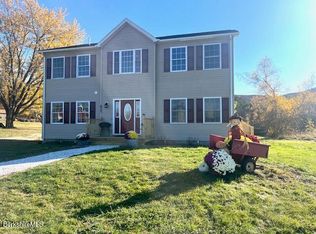 652 Notch Rd, Cheshire, MA 01225