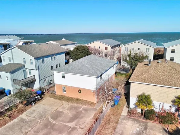 4416 Ocean View Ave, Virginia Beach, VA 23455